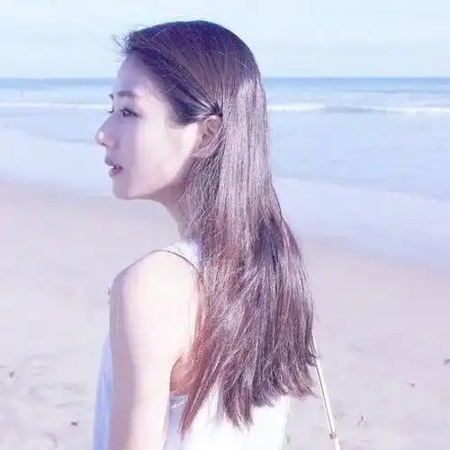 求侧脸长发女生头像,谢谢!