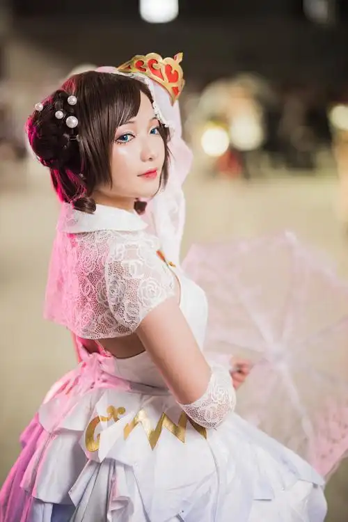 杭州第三届萌次元王者荣耀小乔纯白花嫁cos出镜泠泠摄后奔
