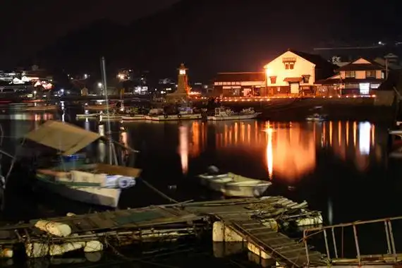 这座被宫崎骏珍爱的海港小镇藏着关于波妞的故事