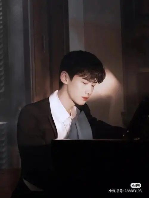 怀柔王子白敬亭,这优秀的下颌线