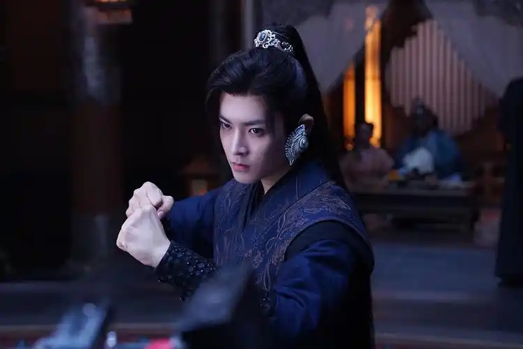 护心剧照感觉侯明昊很巴适