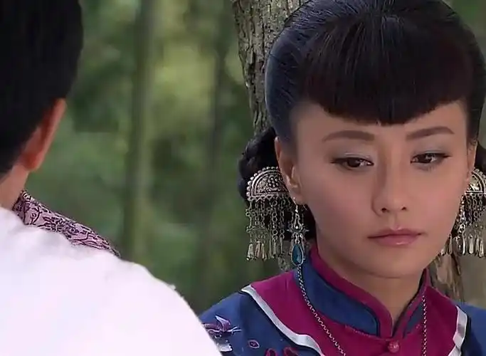 大丫鬟大结局备胎女爱慕深情男多年,不料被苦命女横刀夺爱