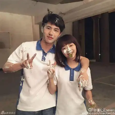 刘昊然谭松韵婚纱照刘昊然和谭松韵情侣照片