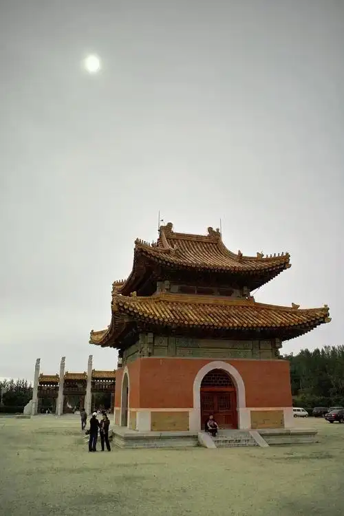 dp1s拍清西陵崇陵碑楼