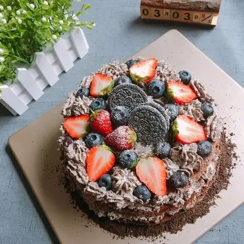 献身数学的teacher潘做的咸奶油奥利奥生日蛋糕