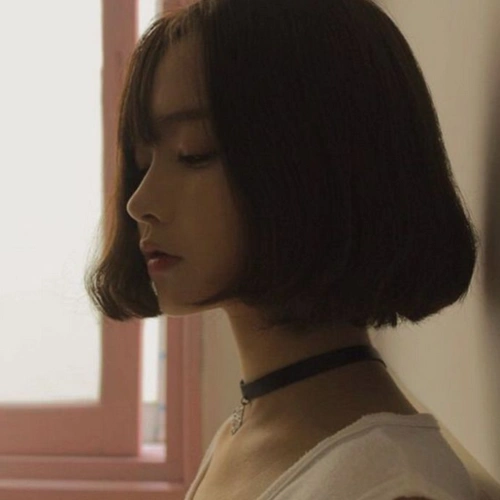 又充满诱惑,男人和女人看了都会晕掉……韩国的网红,一定要介绍yuri