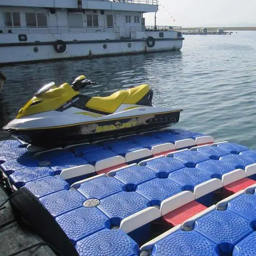 进口塑料浮筒码头浮动平台海上浮桥水上游泳池游船码头质量可靠