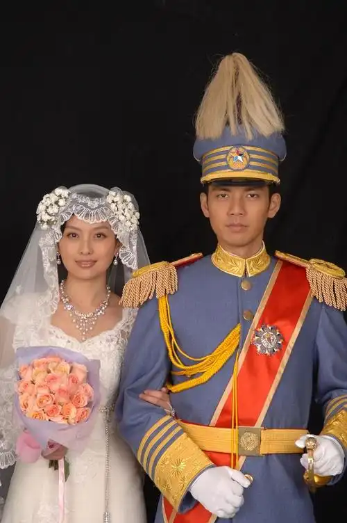 钟汉良李小冉公主抱(和李小冉10年后合作)(15)