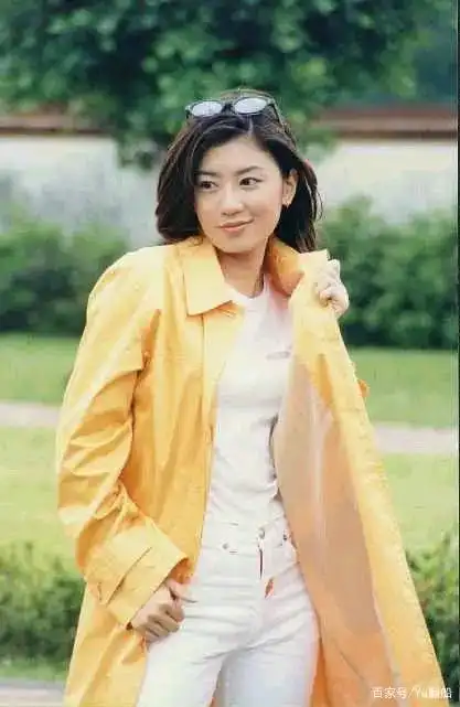 明星考古旧照|贾静雯