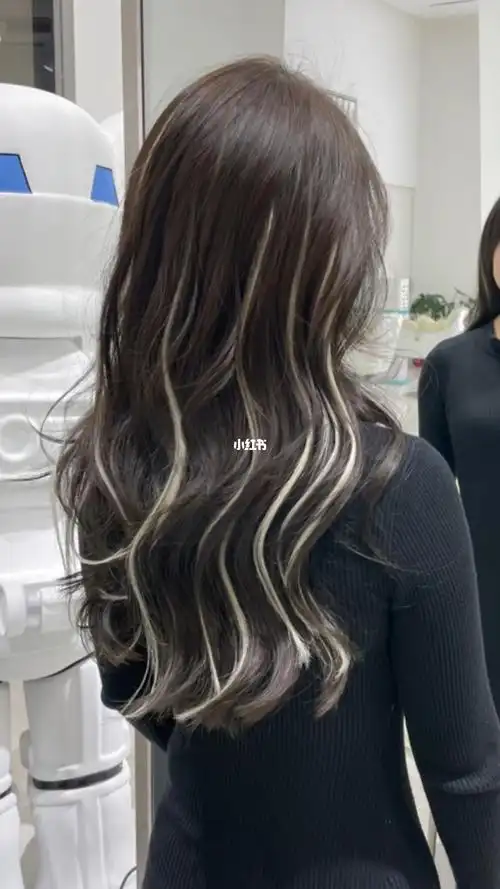 挑染接发_挑染_接头发_未来中心攻略_时尚_发型