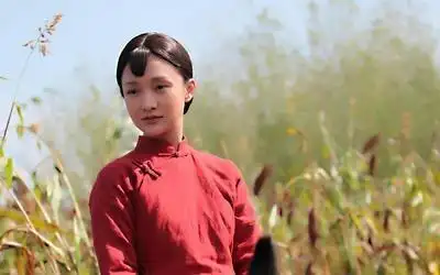 《红高粱家族》九儿:在旧社会,想自由恋爱还想要好名声,真难