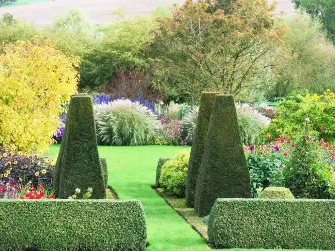 英式乡村花园—pettifers garden,一年四季都很美_植物_种植_gina