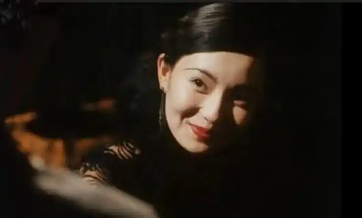 张曼玉,隐入尘烟_腾讯新闻