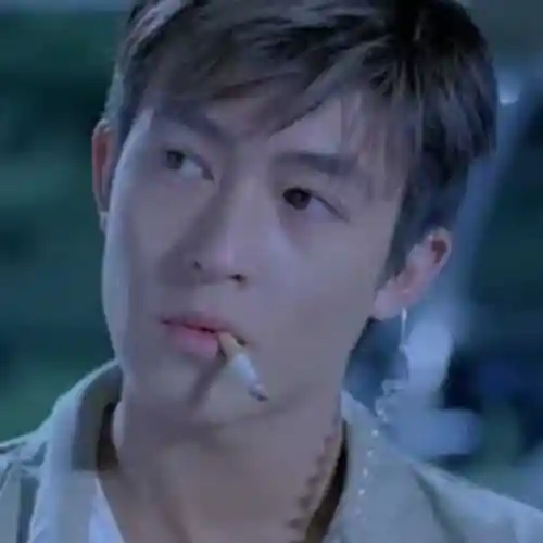 反差萌啊 太可爱了 头文字d的高桥凉介,清冷,贵气,斯文,又有点不羁