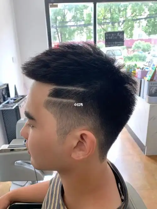 青少年男士短发发型大全_发型图片
