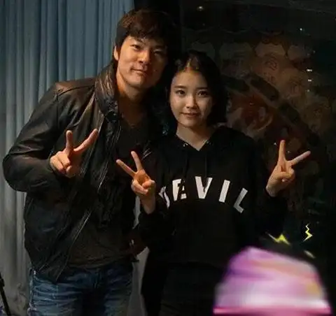 【图】揭秘李知恩男朋友是谁 iu称对男友一见钟情