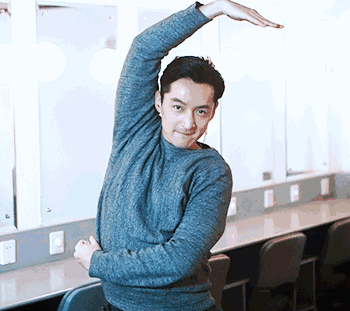 胡歌练出大胸肌!这荷尔蒙的杀伤力太过分了吧!-哈巴迪健身伴侣-八卦帝