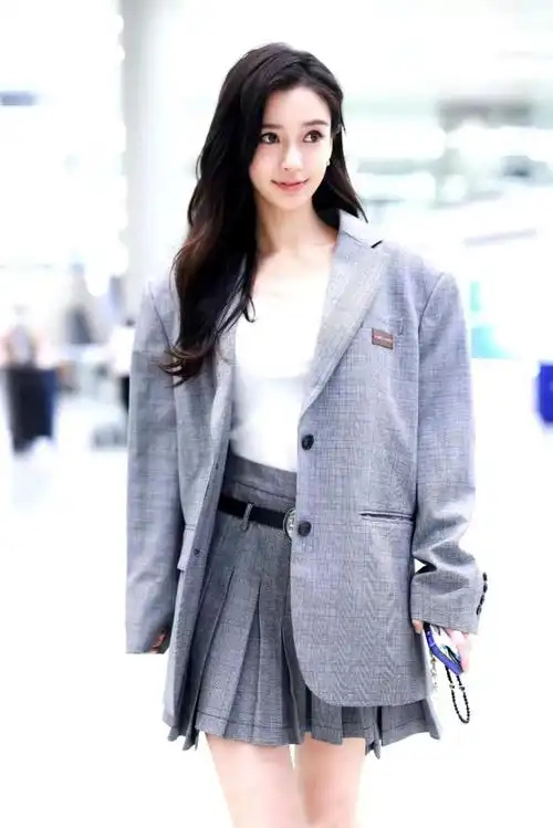 衣品|穿搭|好身材|杨颖(十六国)_网易订阅