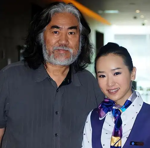 72岁张纪中又当爹妻子杜星霖官宣四胎晒彩超已怀孕50多天