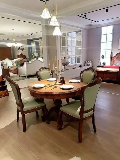 经典美式实木餐桌