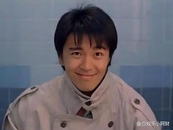 62岁周星驰未婚原因曝光,并不是因为朱茵,而是因为终身难忘的她