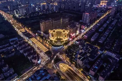 中环吴中路金虹桥广场周边夜景03我们都是追梦人我们都在努力奔跑我们