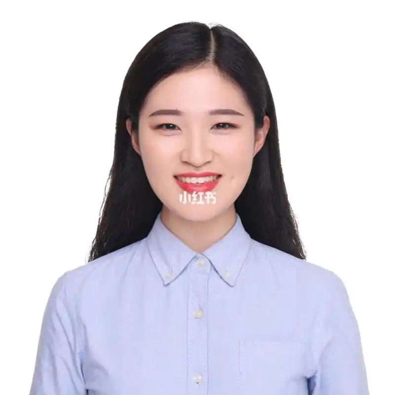 最美证件照里的王女士 是时候重启去年未完成的减肥大业了