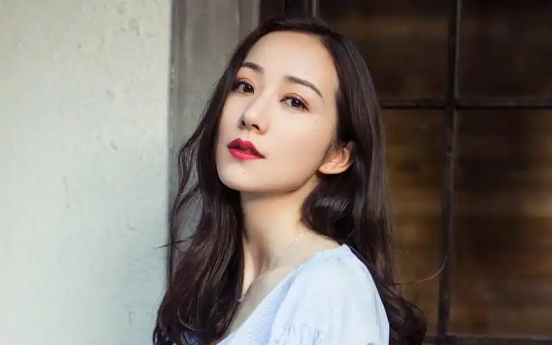 韩雪时尚清新唯美 简介