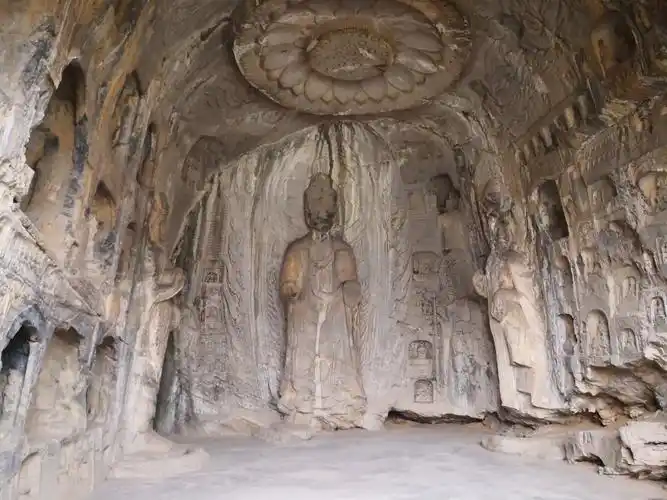 2023莲花洞游玩攻略,是洛阳龙门石窟里面比较有名.【去哪儿攻略】
