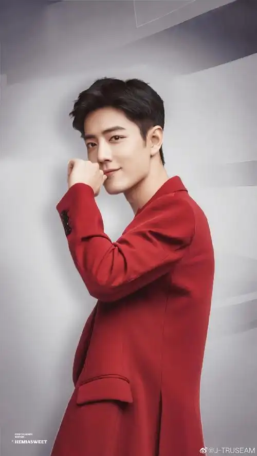 truseam肖战超话身穿j.truseam胭脂红双层领西装拍摄京东广告.