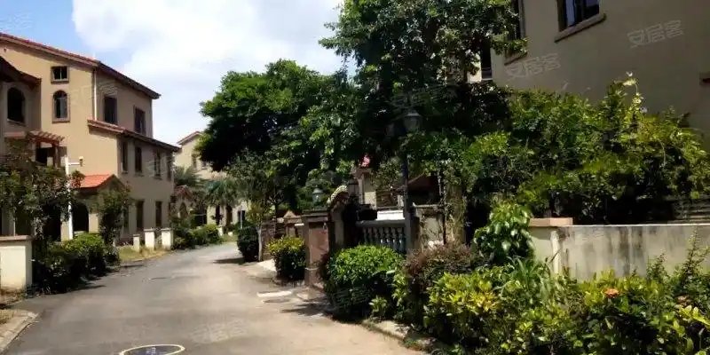 富盈比华利山(别墅)