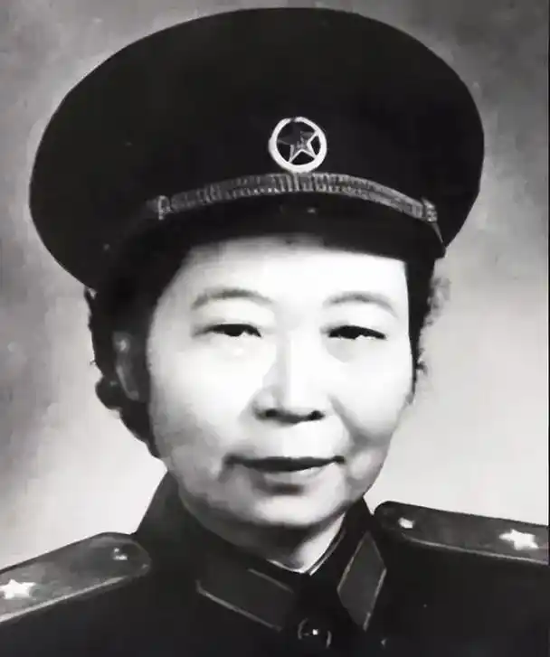 李贞:新中国唯一的开国女将军,献身革命64年,临终遗嘱催人泪下