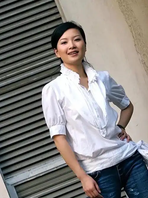 事实证明,"消失"的东方卫视一姐陈蓉,已经走上另一条大道