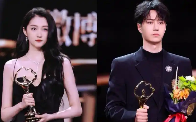 【王冠cp】【关晓彤王一博】并没有心痛哦,只是这样擦肩而过,他们呼吸