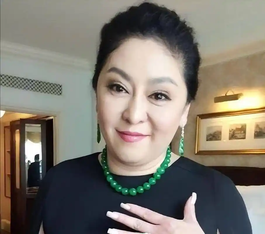 那些自带贵气的人,一般有三大"面相特征"_有关_鼻子_眼睛