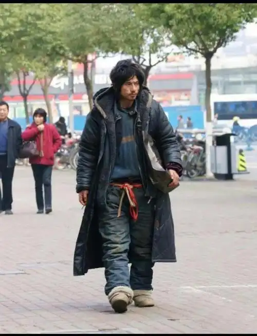 街上的乞丐和流浪汉是怎么消失的