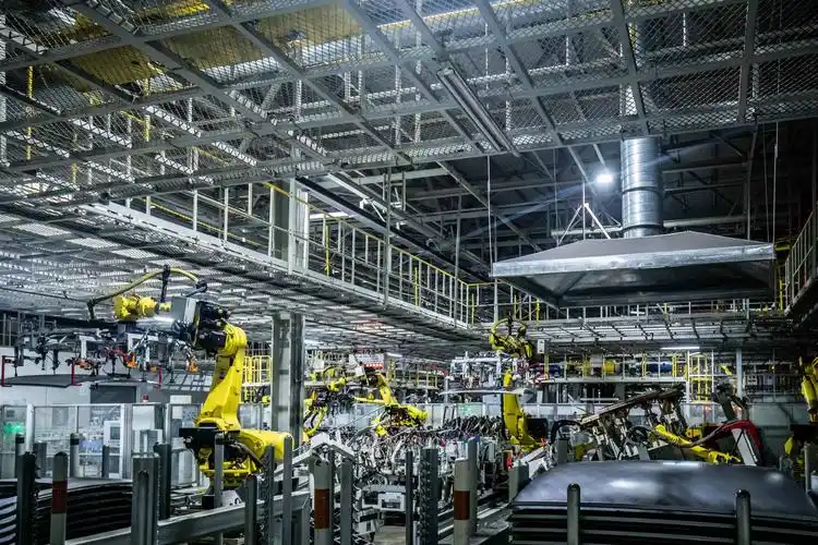 现代egmp电动平台新车将在杨镇工厂生产柔性总装线一分钟下线63台汽车