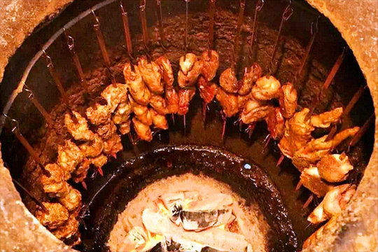 瓦罐烧烤