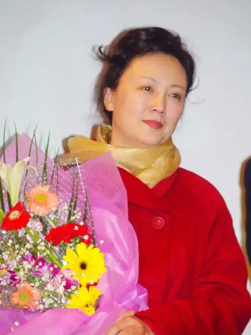 演员赵静原配丈夫_赵静如此多娇电视剧剧照_80年代女电视剧演员