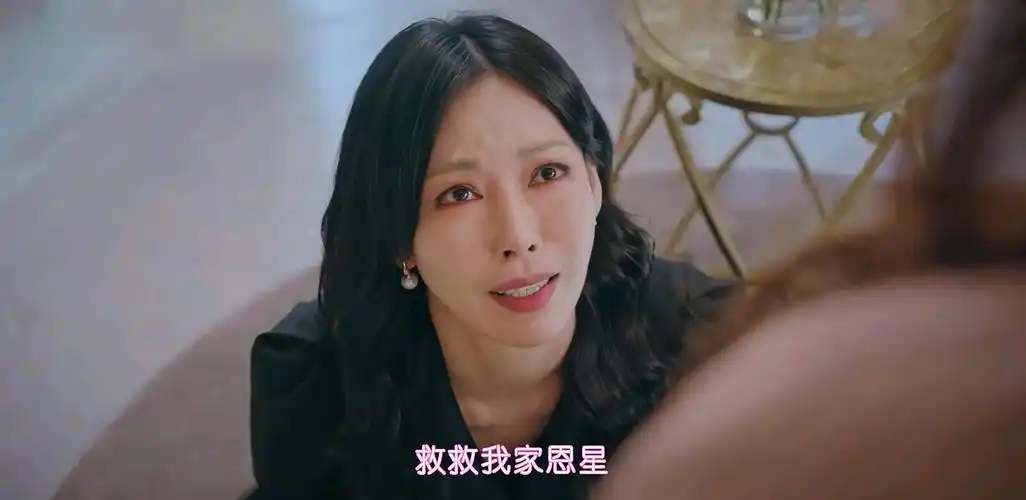《顶楼》第一季结局引热议,第二季改金土档,有望创收视新高_沈秀莲