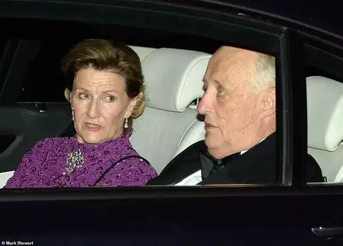 查尔斯王子70大寿,全球最老王储这个梗也是过不去了