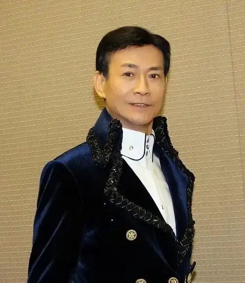 郑少秋三段婚姻现在过得怎么样(3段婚姻的郑少秋)(4)