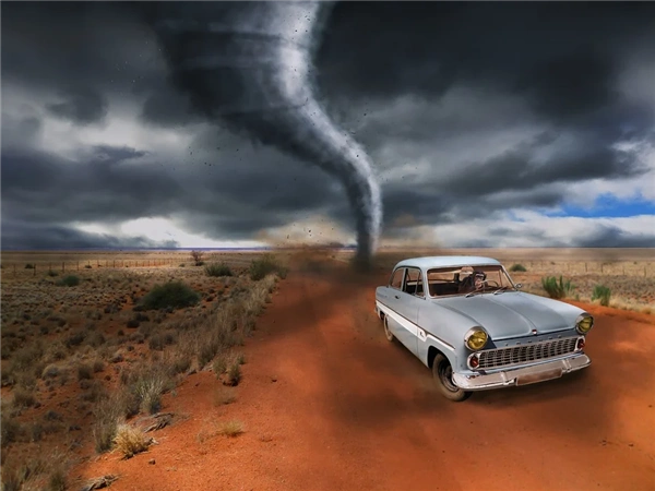 17级以上苏州盛泽出现巨型龙卷风网友几乎全镇停电