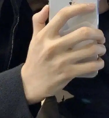 手控来提名拥有名品美手的男爱豆流量警告