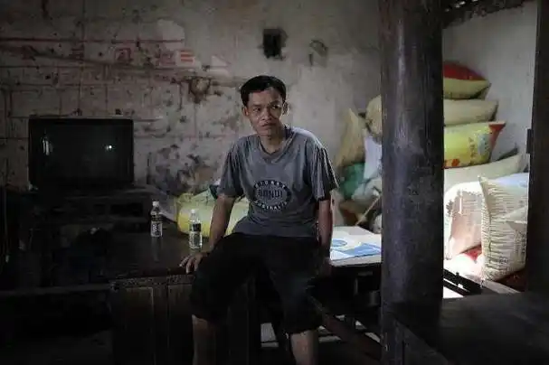 农村光棍太多咋办农村小伙说出3种办法可以解决具体是哪些