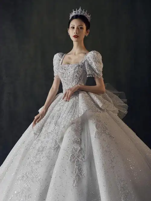 来自童话故事的公主裙