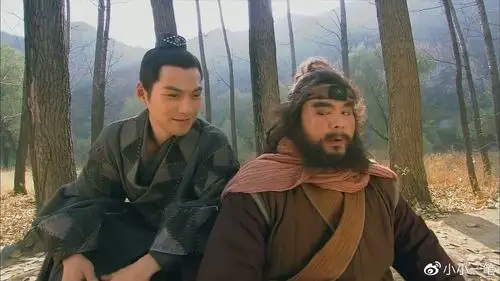 新版水浒传李逵和燕青