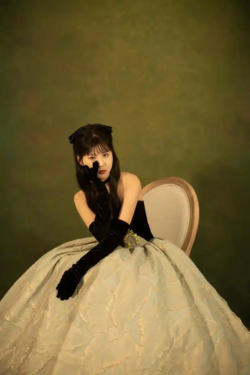 个人艺术照#19岁写真 - 抖音