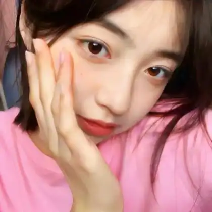 女生头像真人怼脸