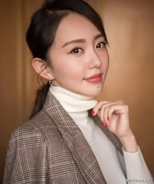 这谁顶得住嘛!36岁孙耀琦写真赏